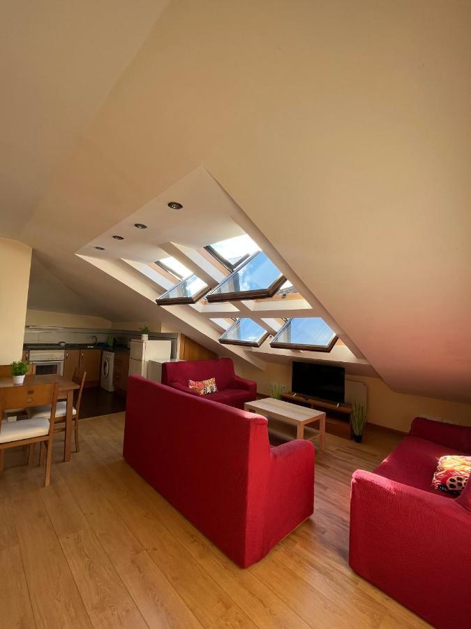 Apartamentosarturo Llanes Laplaza Atico Centrico Exteriér fotografie